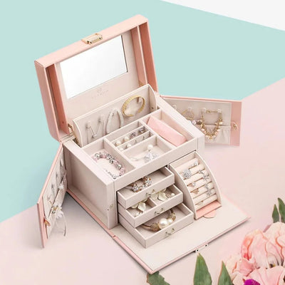 💎 Cutie mare de bijuterii