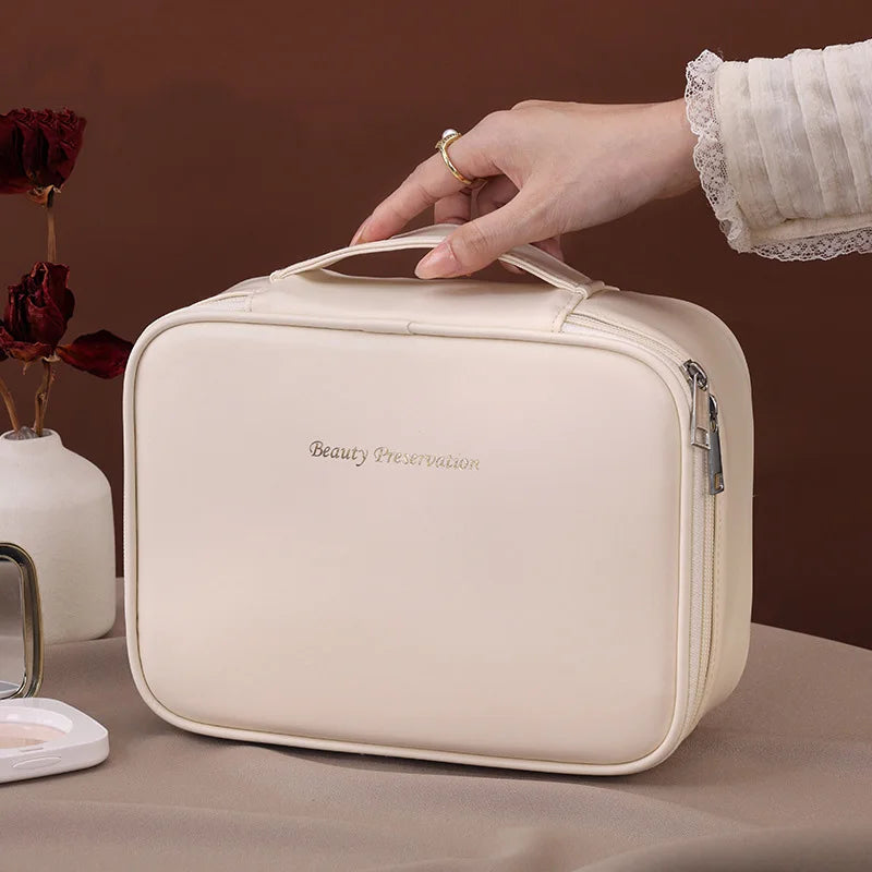 💄 Geantă mare de machiaj